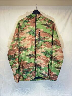 Burton Men's Camouflage Field Jacket in Green and Brown